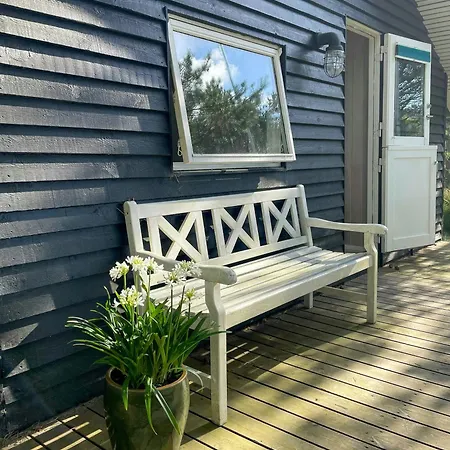 Minimalist Summer House Near In * Ålbæk