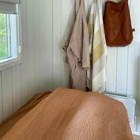 Minimalist Summer House Near In Сasa de vacaciones Ålbæk